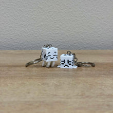 Load image into Gallery viewer, Minecraft Ghasts Happy and Dried Bundle Keychains