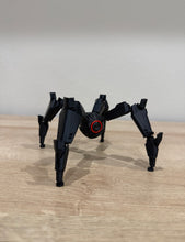 Load image into Gallery viewer, Leaper Arc Raiders Figurine Display