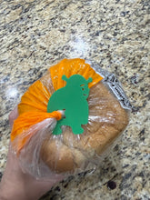 Load image into Gallery viewer, Funny Shrek Butt Bread Clips – Reusable Kitchen Gadget, Shrek Ogre Lover Gift, Food Clip