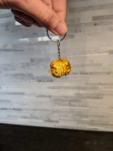 Load image into Gallery viewer, Chaos orb keychain, product photo 4 of 4
