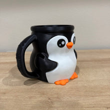 Load image into Gallery viewer, Ice Cream Pint Holder, Cute Animal, Highland Cow and Penguin
